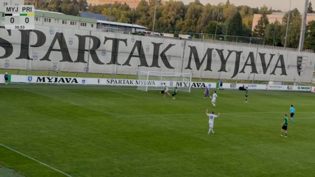 Začala sa hrať jarná časť futbalových  zápasov 1. ligy žien a 3. ligy mužov 