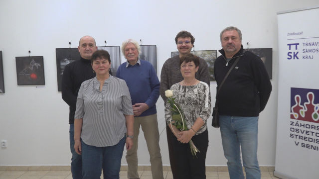 Fotoklub Hustopeče vystavuje v Senici