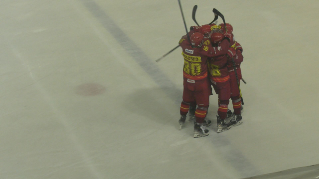 Dukla vybojovala postup  